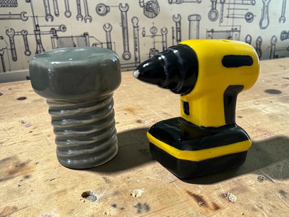 Cracker Barrel Mini Screw And Drill Salt & Pepper Shakers
